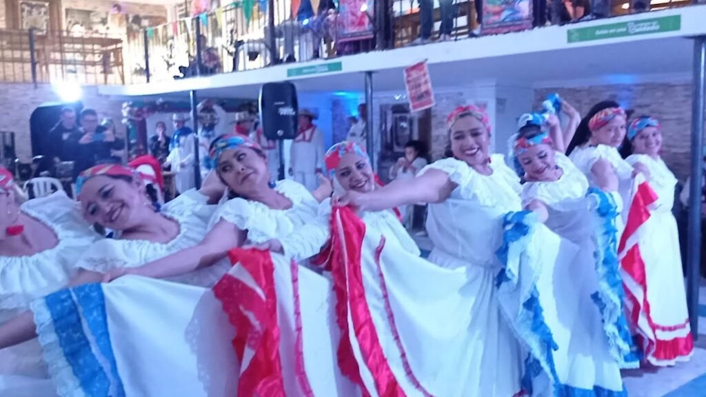 Danza Folclórica Colombiana: Un Viaje por la Cultura y Tradición de Colombia